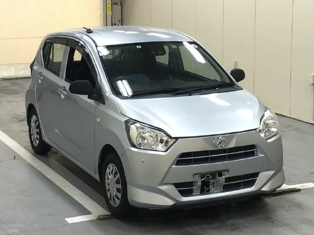 Daihatsu Mira e:S LA350S 2021